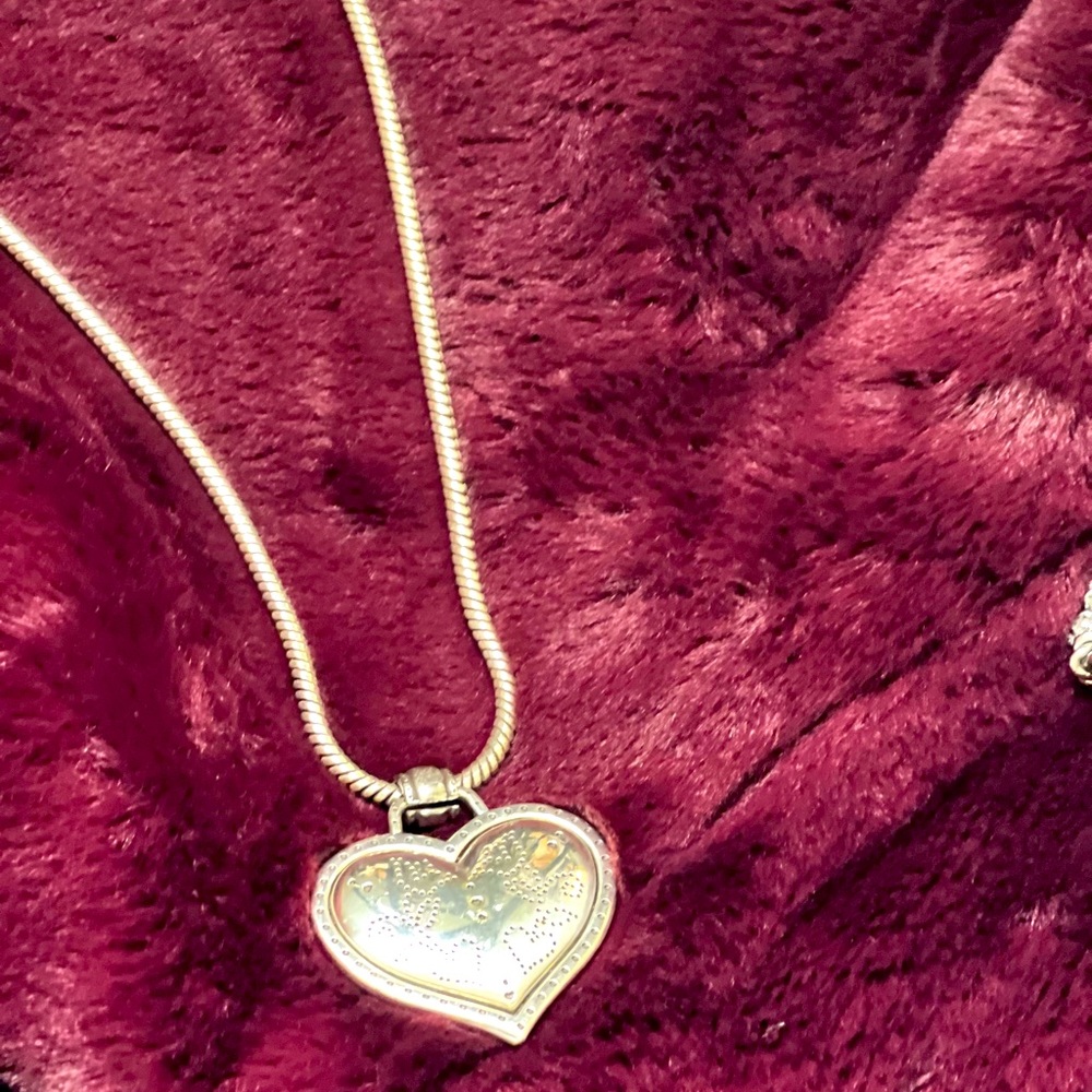 Gorgeous Brighton necklace